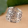 Huitan Hollow Out Aesthetic Ring for Women Gold Color/Silver Color Simple Stylish Lady Accessories Party Daily Statement Jewelry