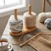 Abnehmbare Basis Garnaufbewahrungsregal Vertikaler drehbarer Holzgarnhalter Strickorganizer