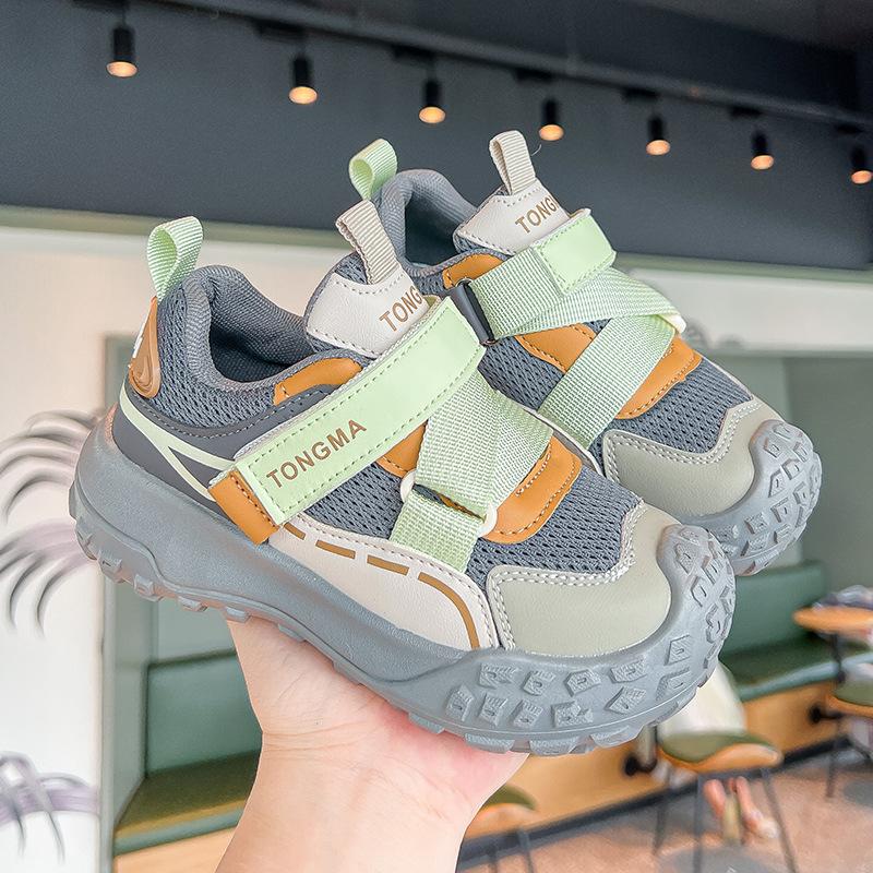 Dívčí módní sportovní boty podzimní dětské běžecké boty měkká podrážka módní cestovní boty