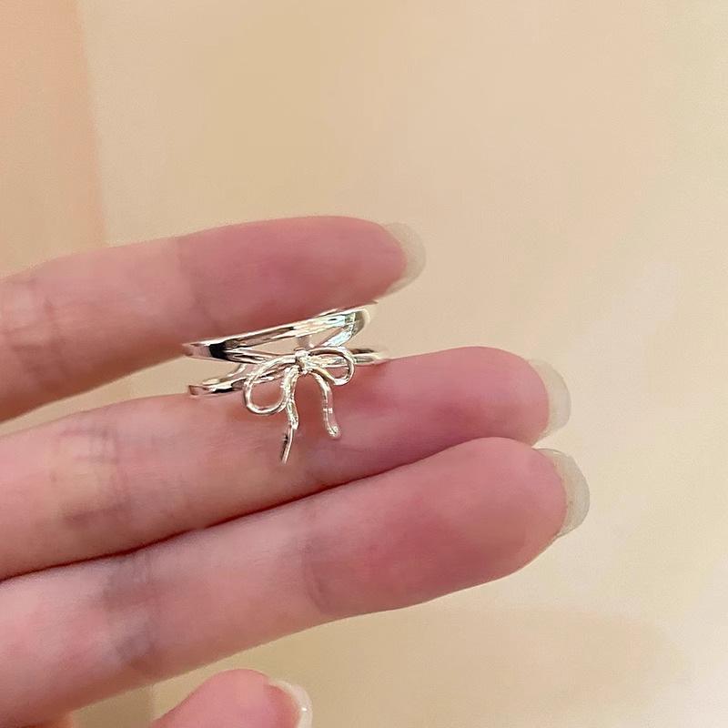 Корейское минималистичное кольцо с полым бантом для женщин