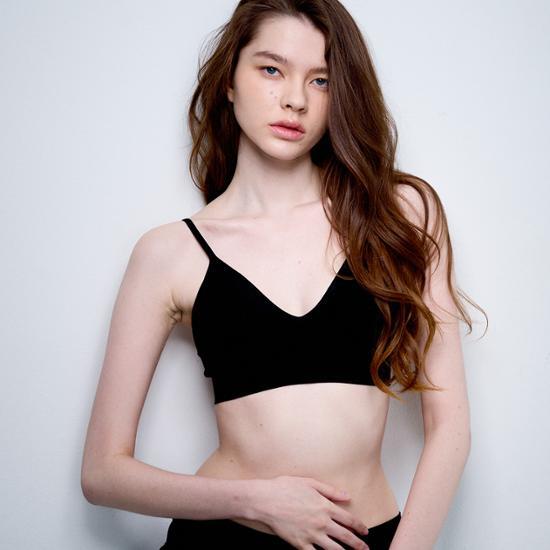 Bezešvá Bralette s bezdrátovým háčkem Horaho Modal Hook (5 BAREV)