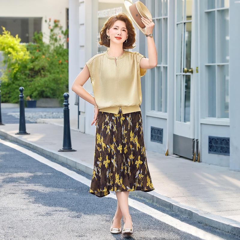 

Mother s Day Fashionable Casual Two-Piece Summer Outfit for Middle-Aged and Elderly Women, Ages 40-60 Skirt Set XL (for 47.5-55 kg)