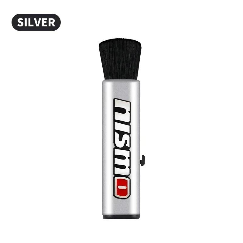 

2025 For Nissan Nismo Car Retractable Cleaning Brush for Nissan Nismo Logo Qashqai J11 J12 Teana Altima Ariya Juke Murano Micra