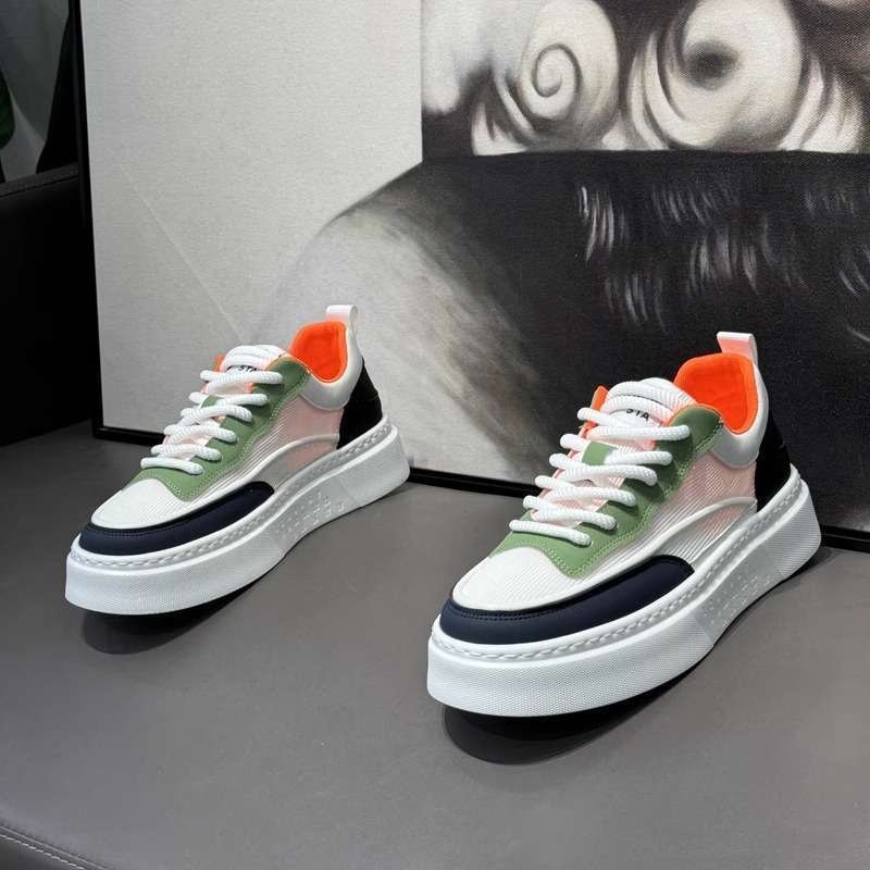 Herrenschuhe Sommer dünne atmungsaktive Mesh Board Schuhe vielseitige Herren Höhensteiger weiße Schuhe Trend Plateau Sportschuhe Herren