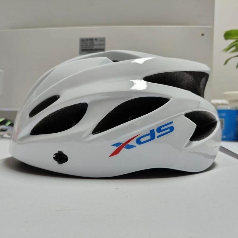 

Xide cycling helmet men s and women s mountain bike road bicycle helmet breathable integrated molding cap default item