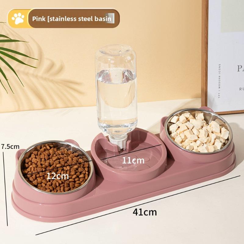 Bolul dublu pentru pisici cu gură înclinată este echipat cu un bazin automat pentru băut și mâncat pentru a preveni răsturnarea acestuia.