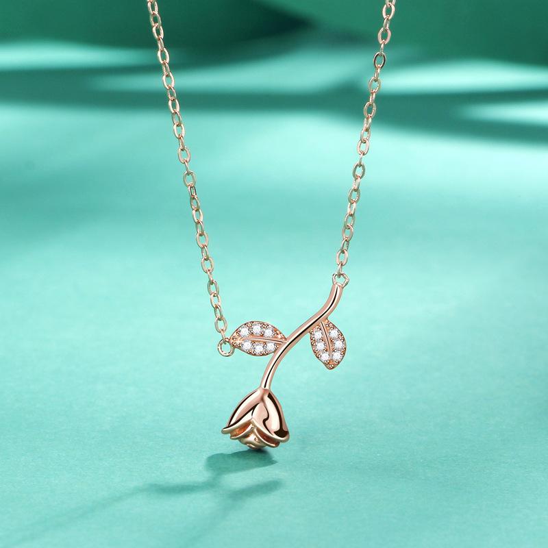 Rose Necklace Female Personality Versatile Mori Three-Dimensional Rose Clavicle Chain Jewelry Female Premium Durable