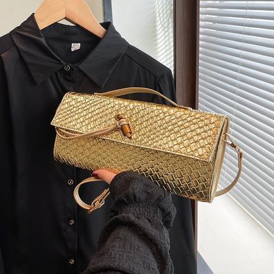 Neue gewebte Tasche einzelne Schulter Baguette-Tasche Nische High-End horizontale Hand-Held Dinner-Tasche Crossbody vielseitige Temperament-Tasche