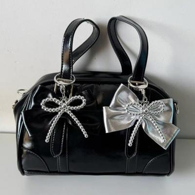 Grote Strik Tas Charms Sleutelhanger Voor Vrouwen Meisjes Eenvoudig PU Leer Strik Sleutelhanger Rugzak Decoratie Accessoires Cadeaus