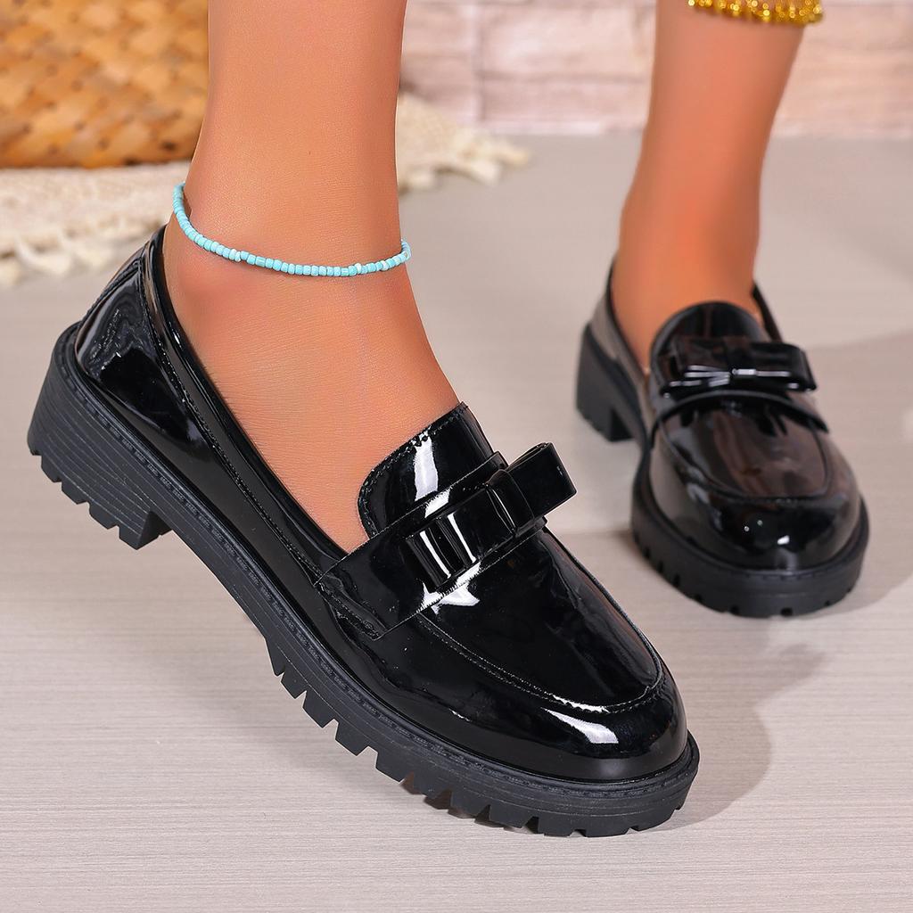 Large Size Loafers Women's Spring and Summer 2025 New Patent Leather Bow Mary Jane Shoes Casual Shoes Women 43
