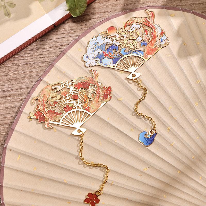 New Chinese Brass Bookmark With Pendant Fan Shape Metal Book Clip Pagination Mark Student Reading Accessories Book Lovers Gifts
