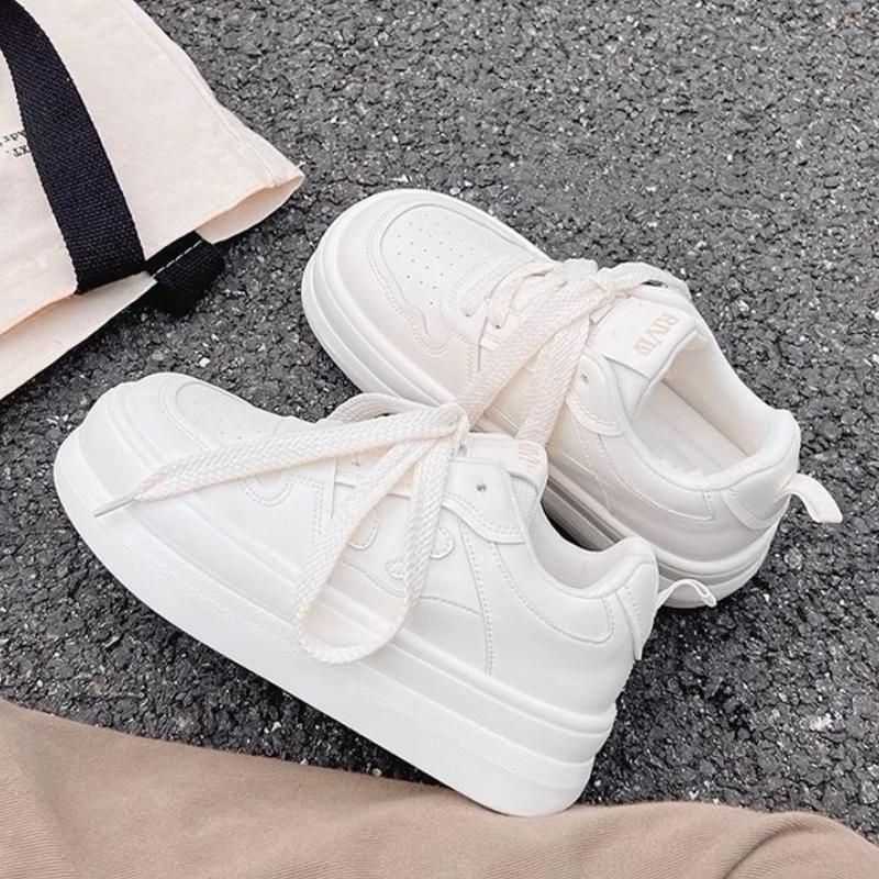 Autumn New Skateboarding Shoes Comfortable Female Sneakers Sports Running White Casual Ladies Shoes for Women