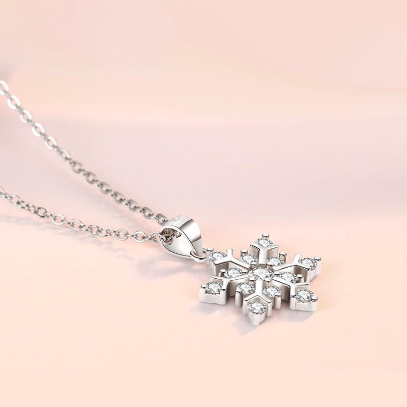 S925 Sterling Silver Snowflake Pendant with Diamond Accents - Christmas Jewelry Hot-Seller