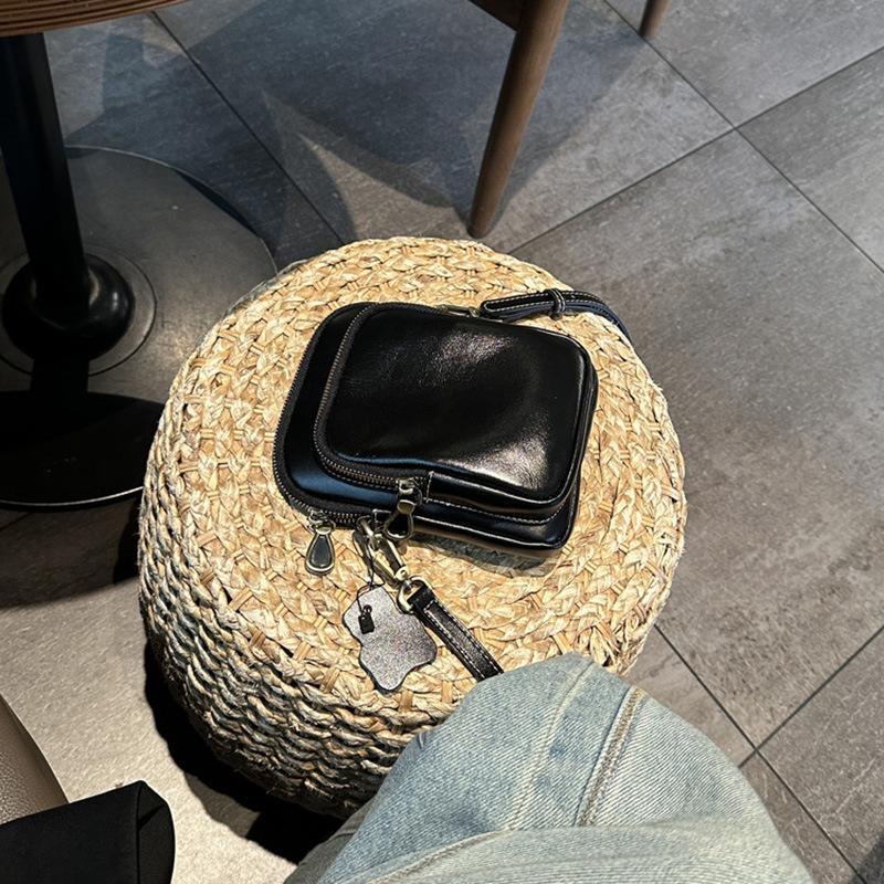 Pure Cowhide Messenger Bag, Mobile Phone Bag, Women'S Versatile Leather Vertical Casual Shoulder Bag