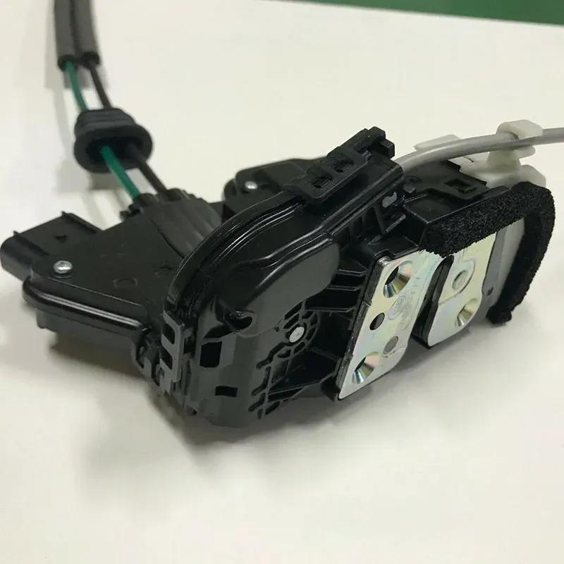 Front Door Lock Actuator LH RH for kia Sorento 2011-2015 right rear left door lock actuator motor 813102P000 813202P010