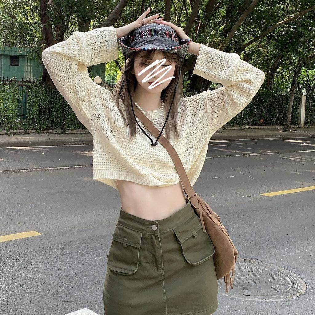 Short Hollowed Out Sun Resistant Knitted Cover for Women's Spicy Girls In Autumn Retro Loose Design Niche Long Sleeved Top