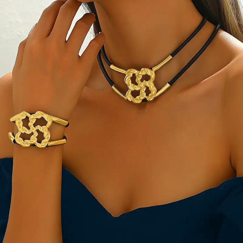 Fashion High-end Jewelry Set Necklace And Bracelet For Ladies