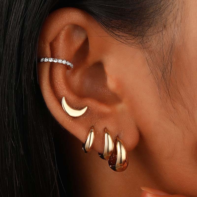 Vintage Gold Color C-Shaped Ear Clip for Women Exaggerated Metal Non-Piercing Ear Cuff Circular Earrings Party Jewelry Set Gifts
