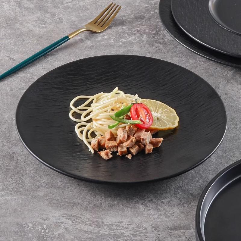 Minimalist Round Ceramic Dinner Plate