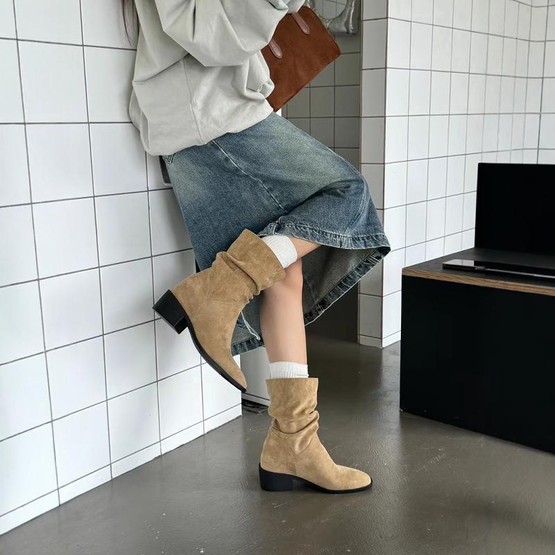 Fashion Temperament Retro Suede Square Head Thick Heel Piled Boots Women's 2025 Autumn and Winter New Height-increasing and Thin Versatile Short Boots