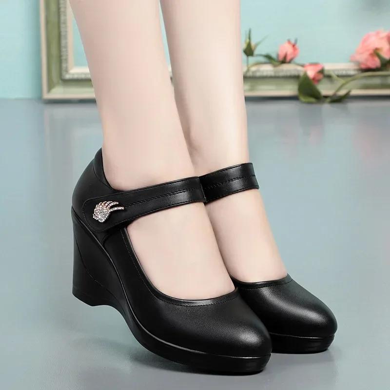 Fashion 7.5cm Comfortable Quality Soft Leather Shoes Shallow Platform Wedges Shoes 2025 Fall High Heels Pumps Women for Office Mom