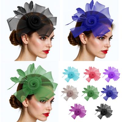 Kopfbedeckungen – Fascinators & Mini-Hüte