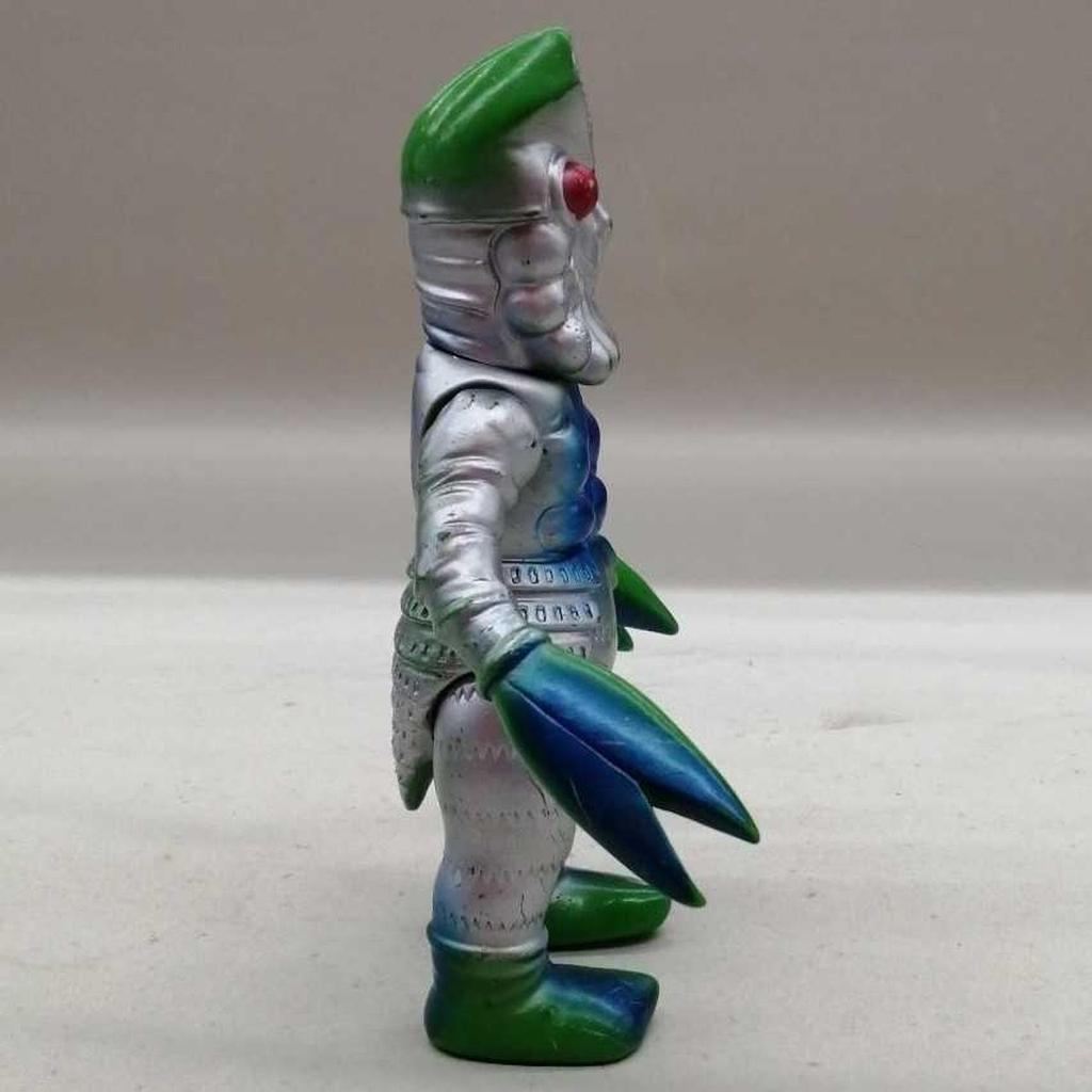 Used Bullmark Alien Baltan Monster Soft Vinyl