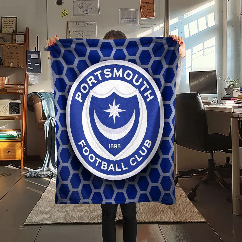 1PC Portsmouth Football Club Patterned Flannel Blanket Suitable For All Seasons for Home Decor Warmth and Comfort Gifts Holiday Present