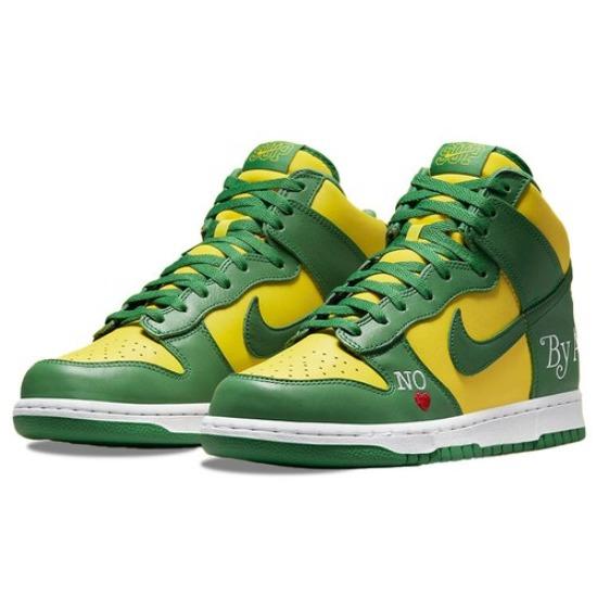 

Nike SB Dunk High x Supreme By Any Means - Brazil 2022 DN3741-700 EU 42.5