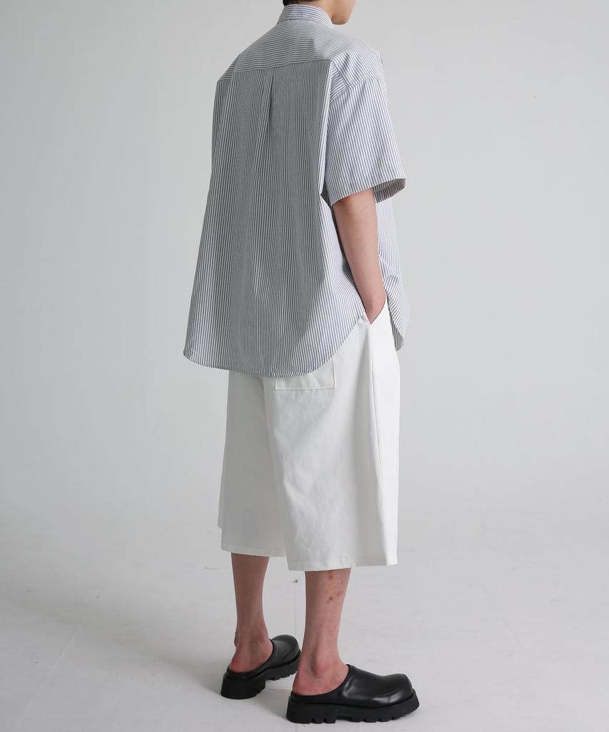 UMM City Boy Double-Pleated Bermuda Banding Pants White