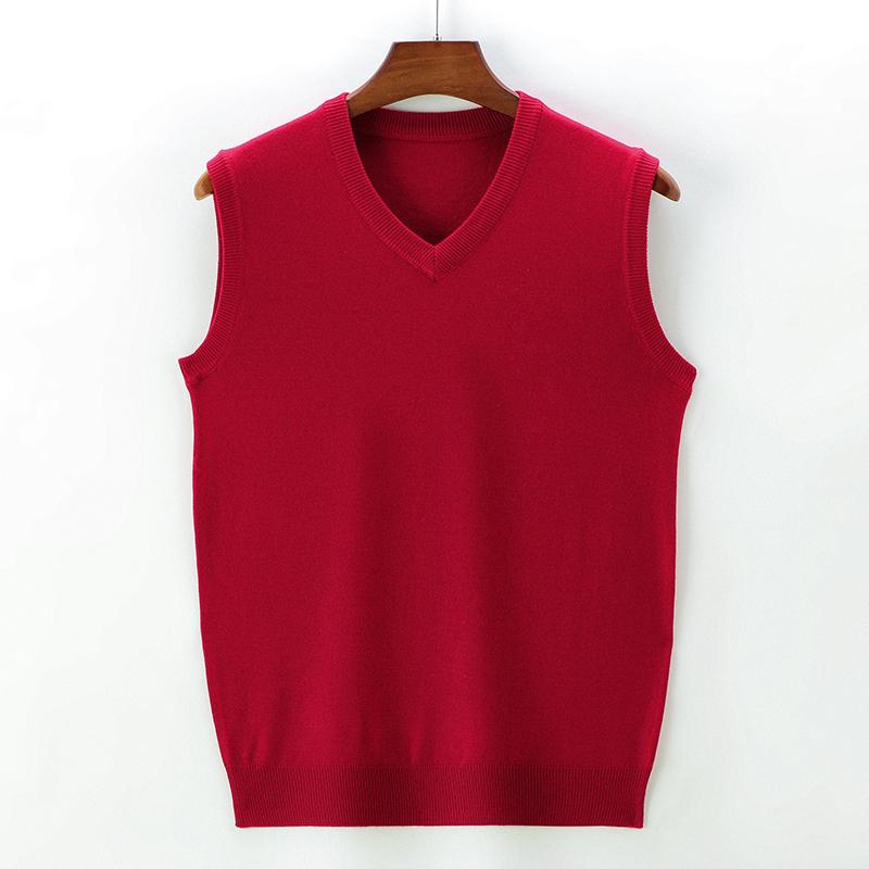Men's V-Neck Red Knit Vest: Warm Autumn/Winter Waistcoat