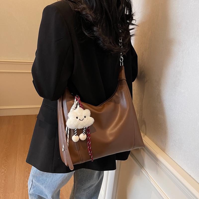 Tote Bag Commuter Large Capacity Shoulder Bag Women's Chains Crossbody Bag