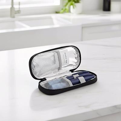 Insulin Cooler Bag Portable Insulated Protector Waterproof Insulin Travel Case Cooler Box Large Capacity Diabete Insulin Ice Bag