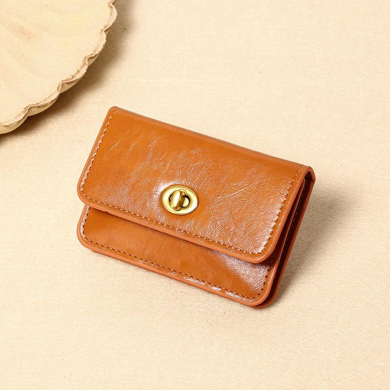 Retro Lock Buckle Women's Wallet: Solid Color Multi-layer Card Holder & Coin Purse
