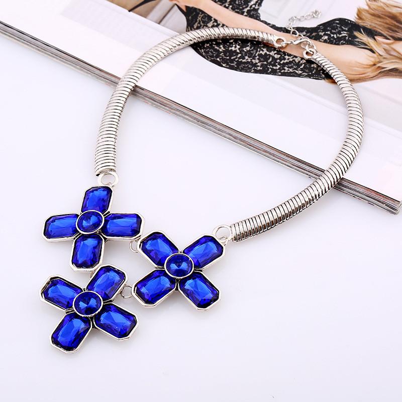 Retro Cross Pendant Necklace With Electroplated Alloy Chain For Casual Wear синий