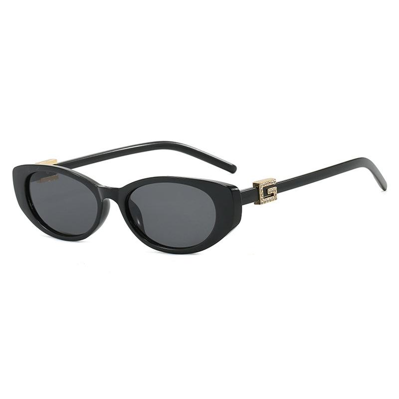 2025 New in Sunglasses for Women Cat eye Brand Sun Glasses Vintage Oval Eyewear Brand Designer Oculos UV400