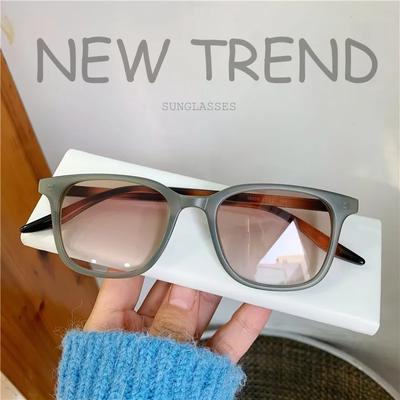 Occhiali da sole unisex alla moda con montatura quadrata Occhiali da sole Cat Eye sfumati Occhiali da sole Uomo Donna Moda UV400 Occhiali da sole Occhiali da festa