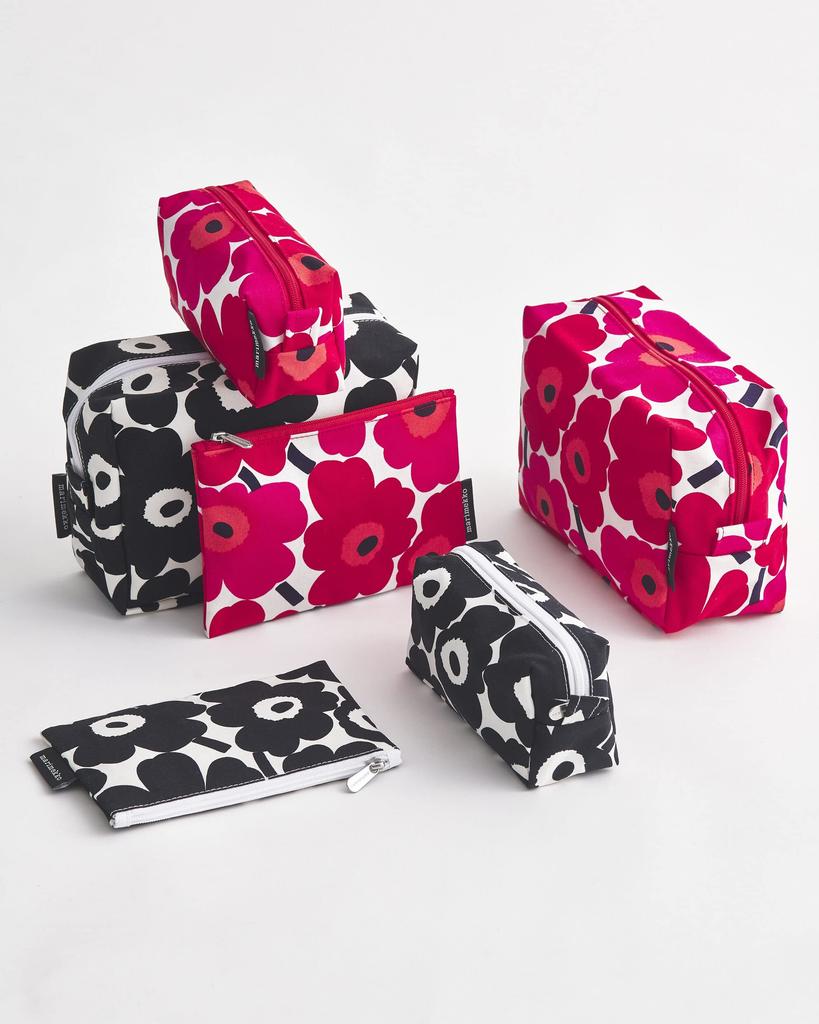 Marimekko Vilja Mini Uniko Cosmetic Bag 9x4x7 inches - (Red Poppy)