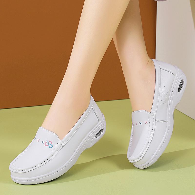 Mother Nurse Work Shoes Women Flat Leather Shoes Casual White Wedge Heel Soft Sole Non Slip Caring Comfortable  Shoes