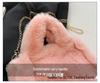 Mini Borsa in Finta Pelliccia di Coniglio Rex Autunno/Inverno: Borsa a tracolla con catena, morbida, alla moda e versatile per donna