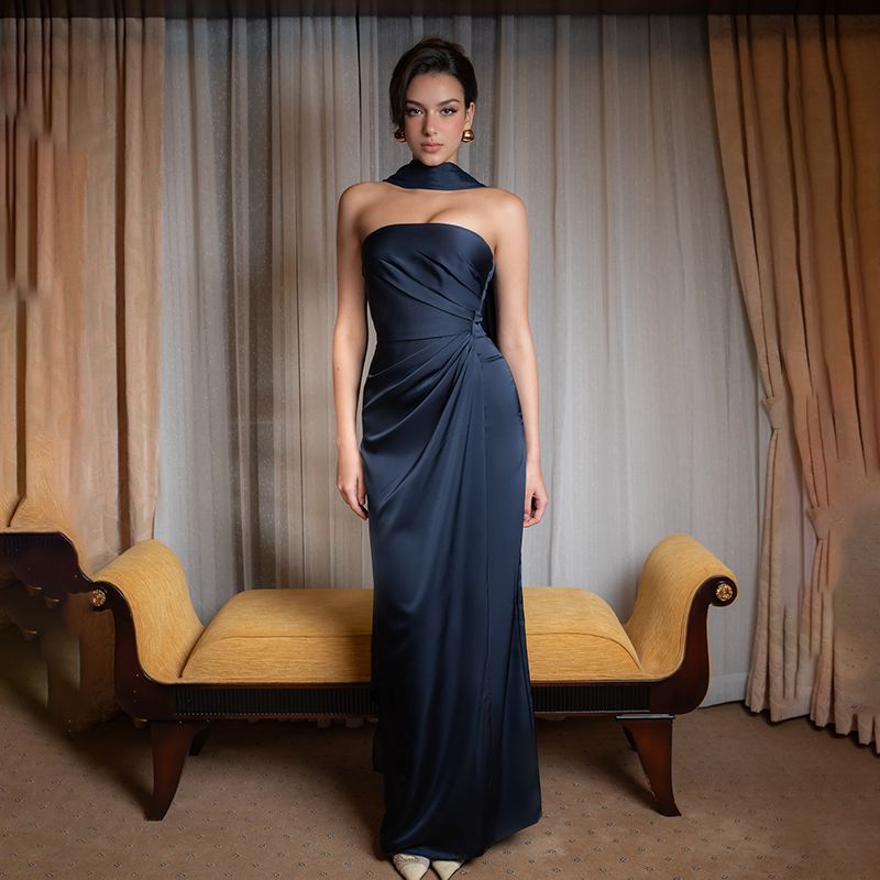 European and American Light Luxury High Sense Birthday Dinner Guest Dresses Autumn New Temperament Waist Hugging Slim Fit Tube Top Full Body Dress