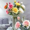 Decoração de casa – Flores e coroas artificiais