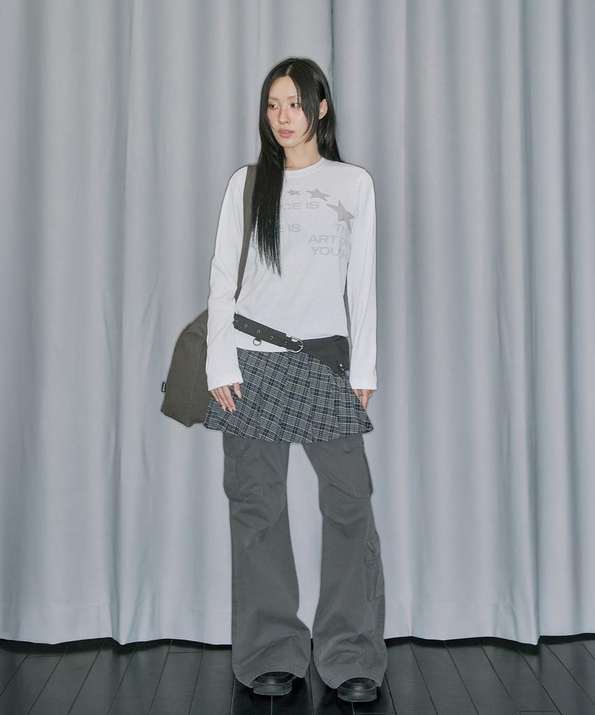 ODDSTUDIO Star Applique Waffle Long Sleeve - Off White