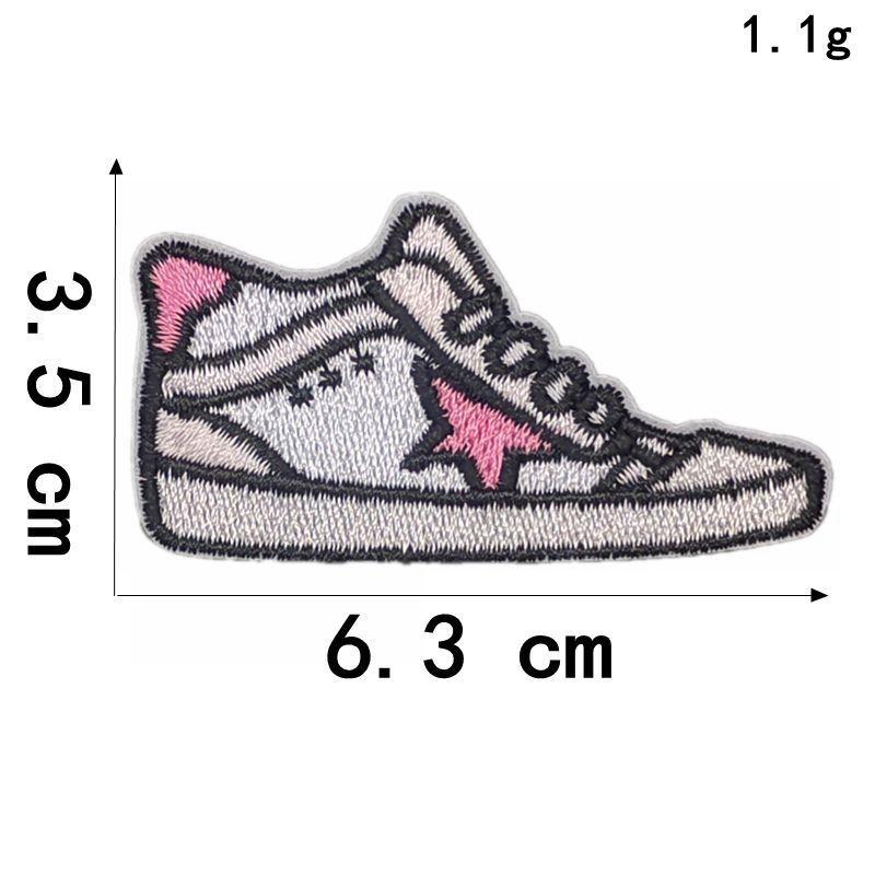 1 Set Embroidered Patches Iron On Cartoon Stickers DIY Garments Backpack Appliques Sewing Badge Patch