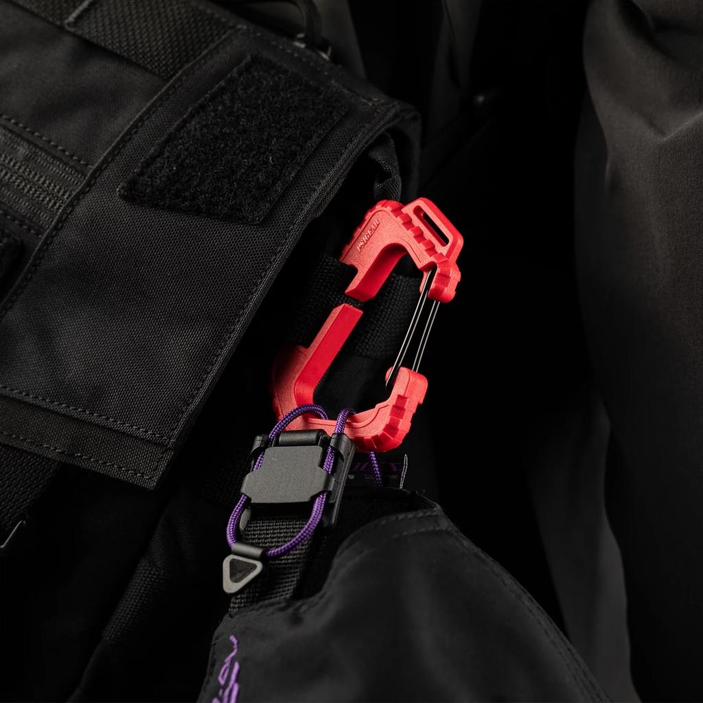 Outdoor Techwear Tactical Backpack Hook Buckle Multi Function D-ring Quick Release Tool Rope Strap Bag Accessories