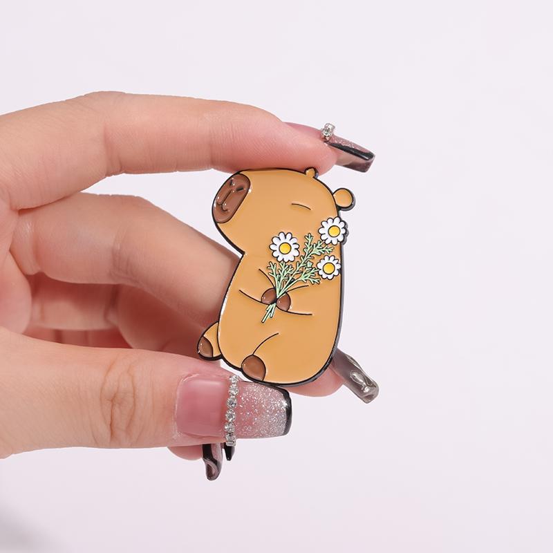 Cute Capybara Enamel Pins CustomAnimal Couple Dating Brooches Lapel Badges Cartoon Animal Jewelry Gift for Friends