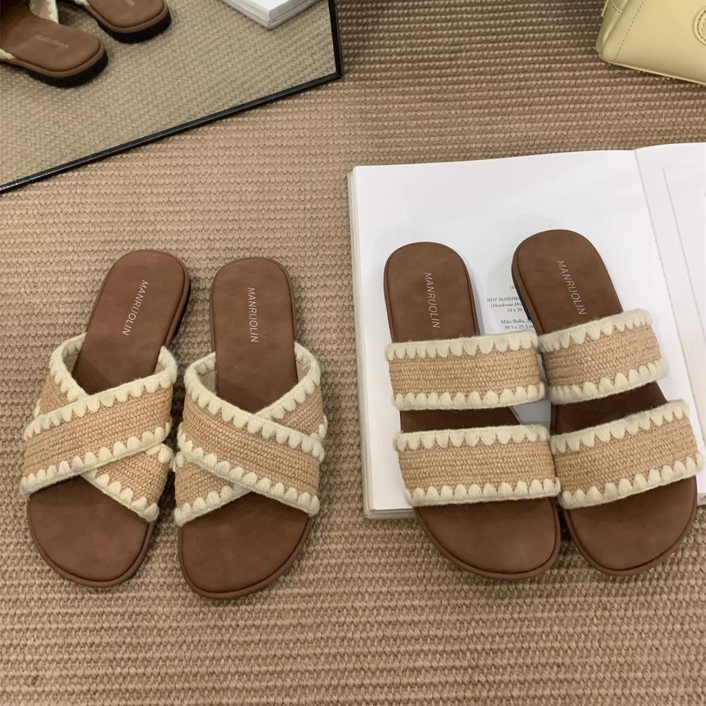 Ethnic style woven cross-strapped open-toed flat-bottomed slippers for women's summer wear Bohemian seaside vacation beach sandals
