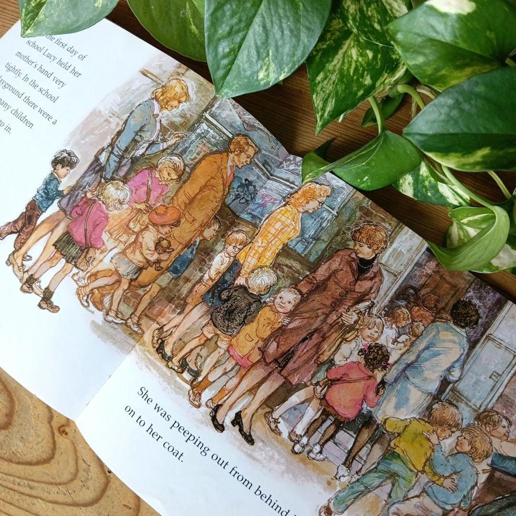 [USED] Old Western Books, First School, Children's Books, Picture Books, Rich Illustrations, Watercolors, Art Books, British