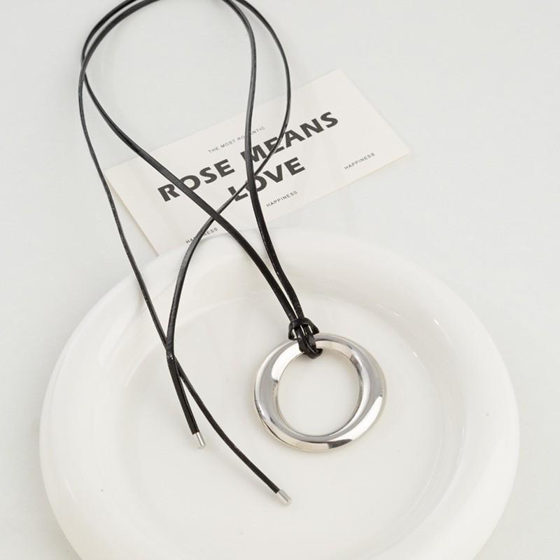 Japanese Minimalist Abstract Art Openwork Pendant Necklace with Adjustable Leather Cord