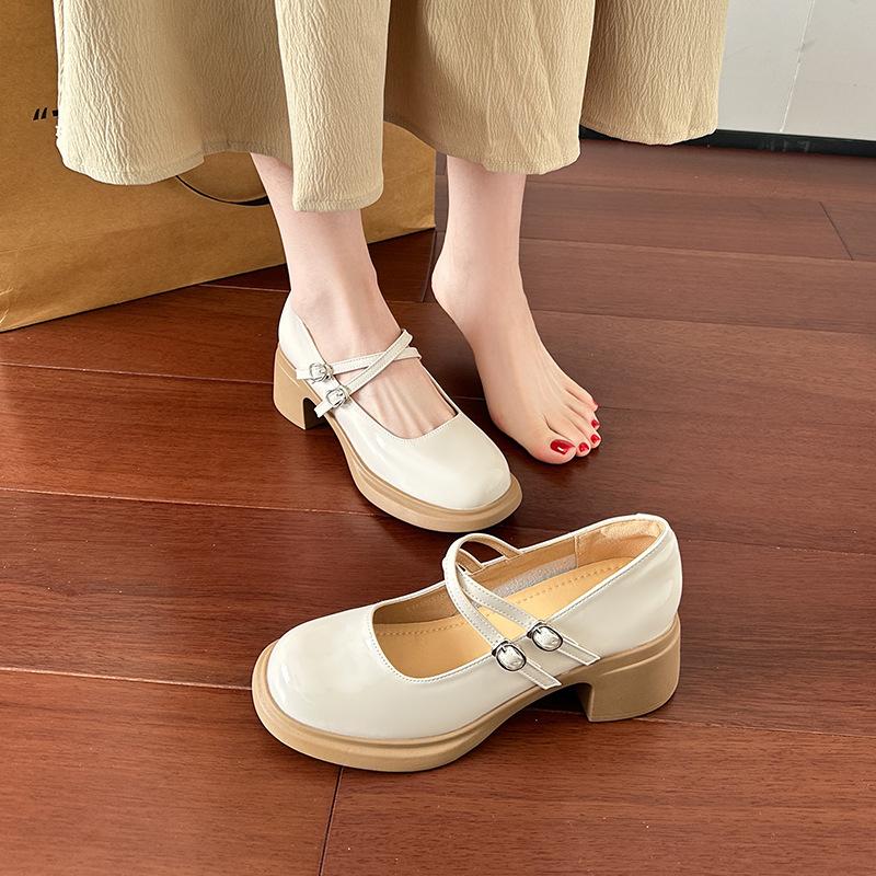 Spring and summer new retro Mary Jane thick heel single shoes high heel commuting light mouth small leather shoes J shoes